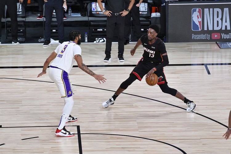 世界杯手机官网app下载中心-韦德:事情没按预期发生就会被挑刺 比如阿德巴约&湖人园区冠军